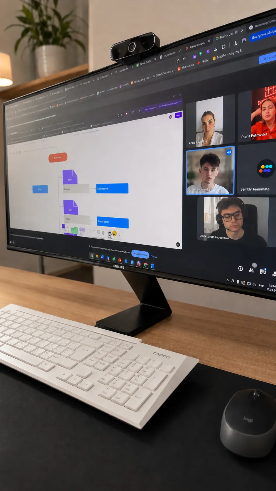 The Atomify team at work